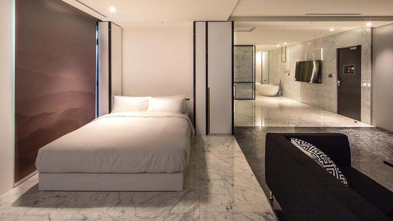 Stayrak Seoul