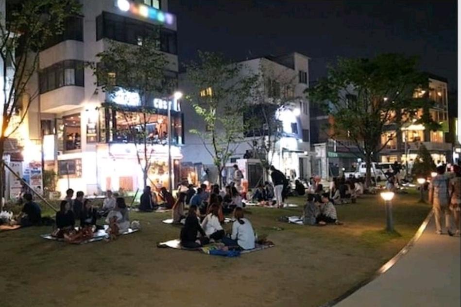 Hongdae Metro *
