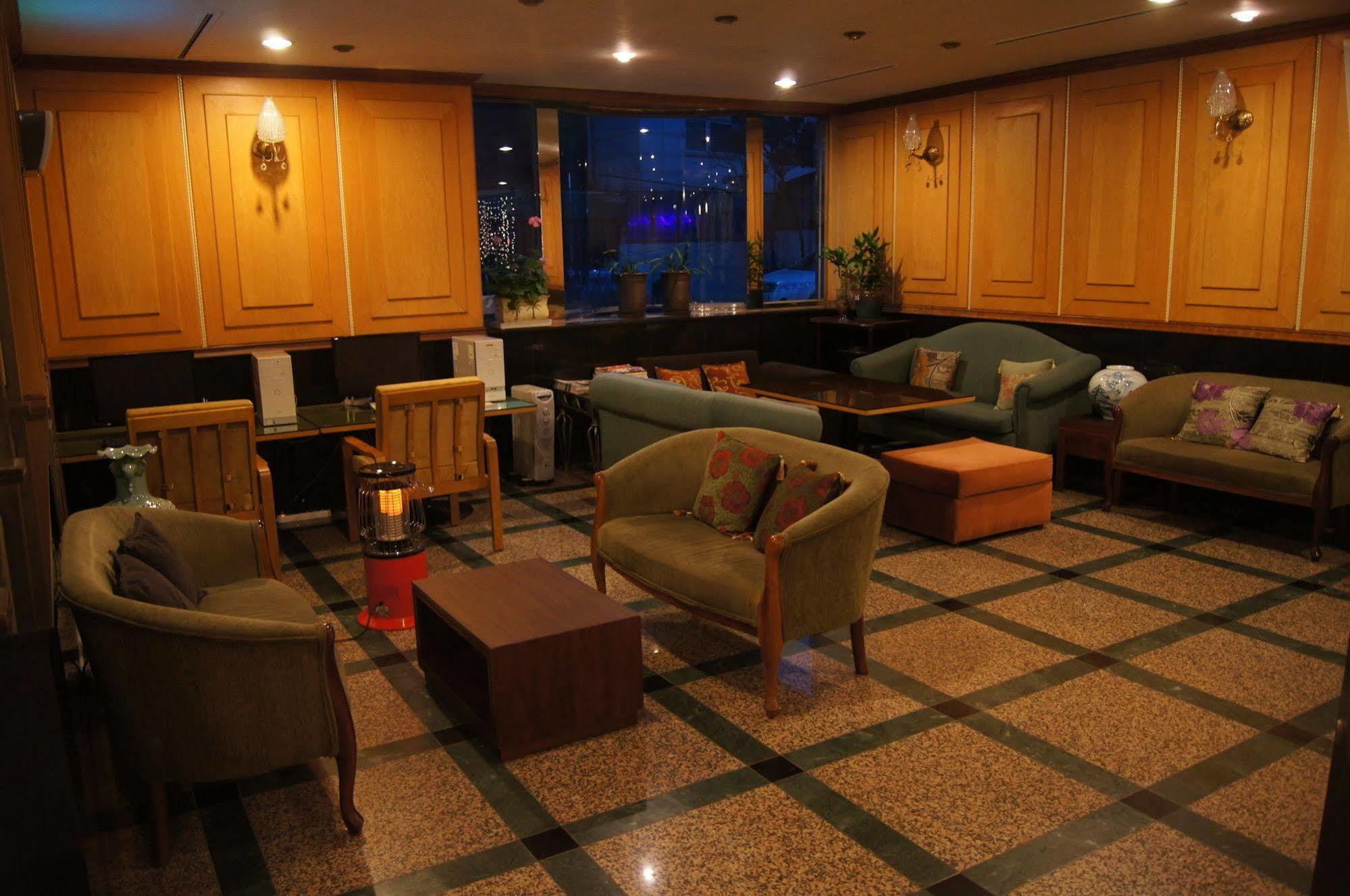 Gogoong Hotel
