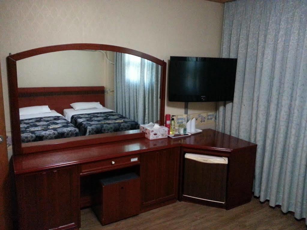 Gogoong Hotel