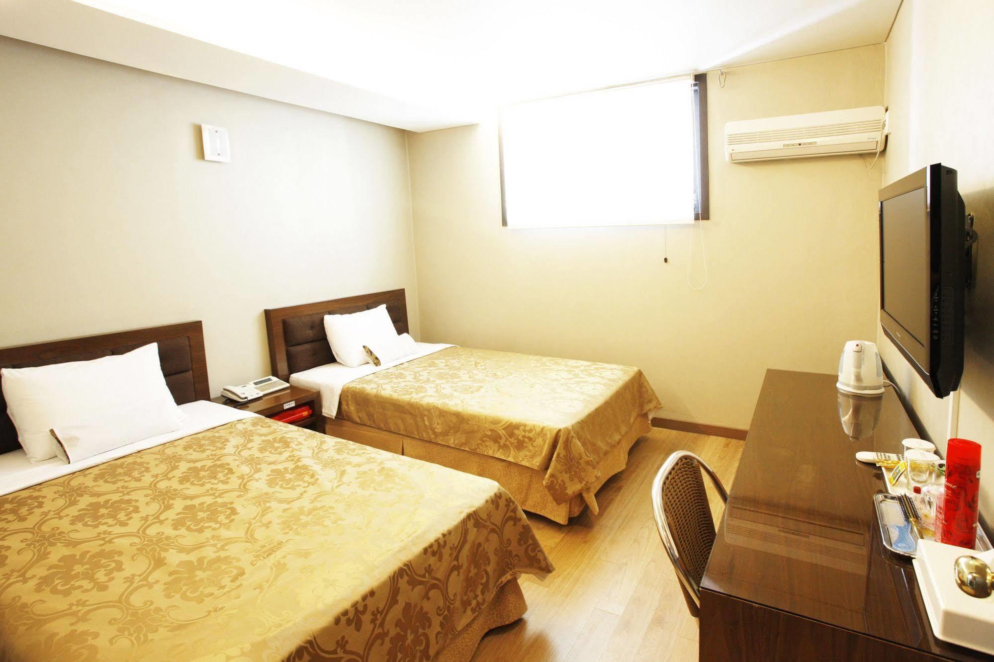M. Biz Hotel Seoul