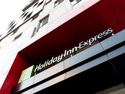 Travelodge Myeongdong Euljiro Hotel 4*