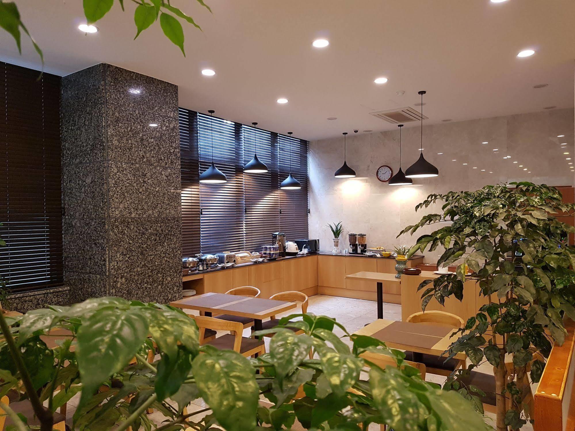 Hotel Nafore 3*