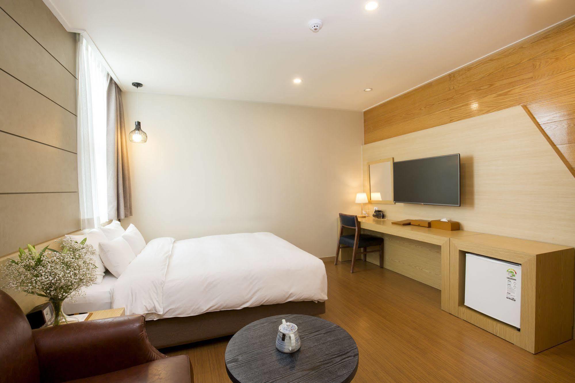 Hotel Nafore 3*