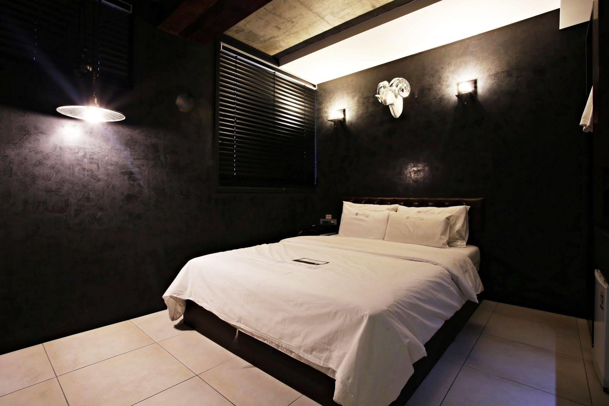H Avenue Gangnam Yeoksam Hotel