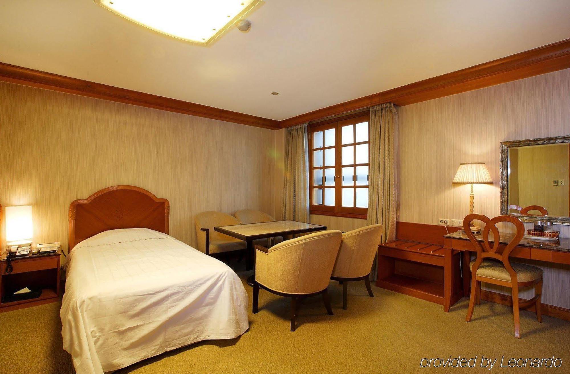 Hotel Karak Tourist Seoul