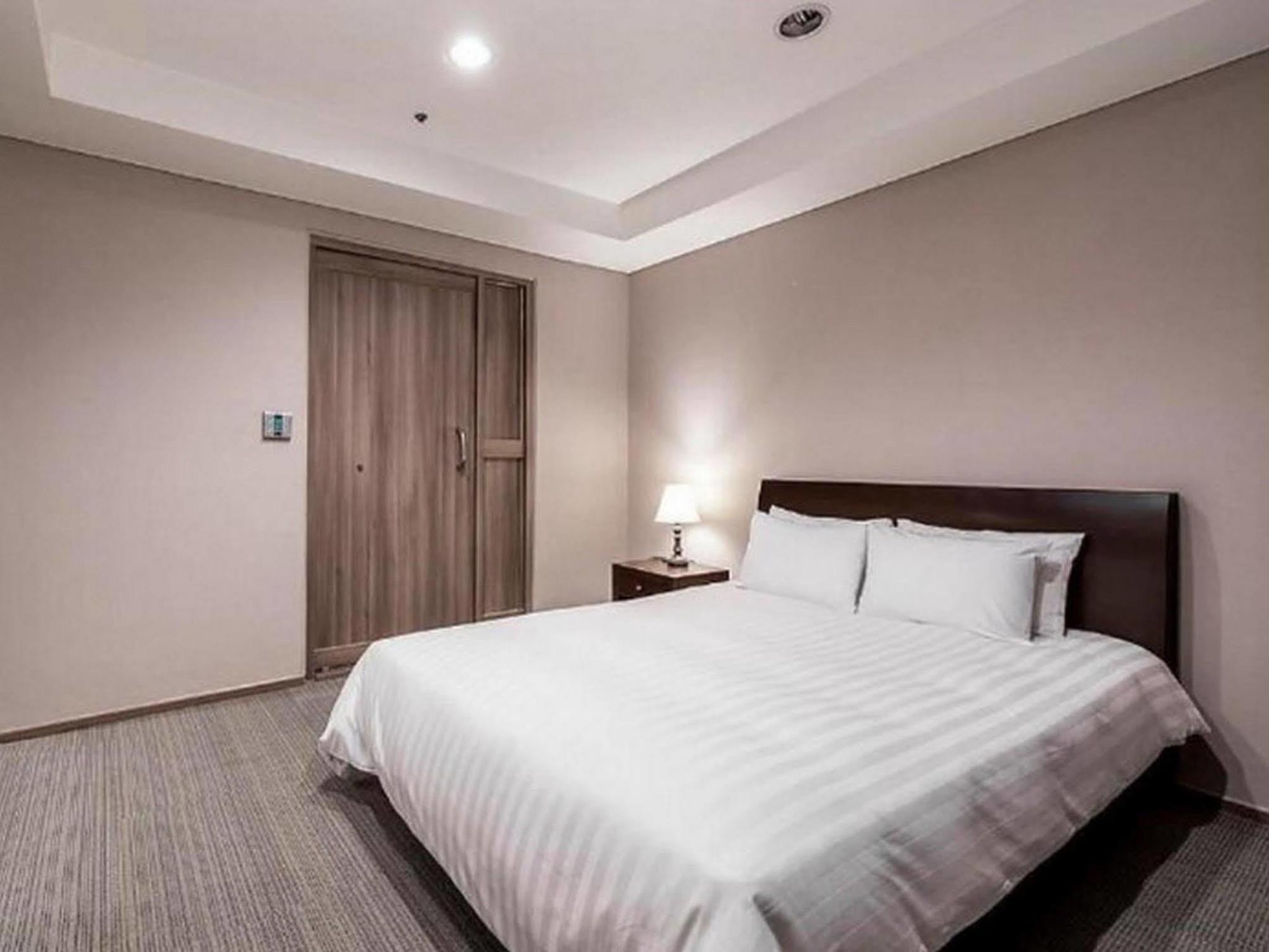 Hotel New Hilltop