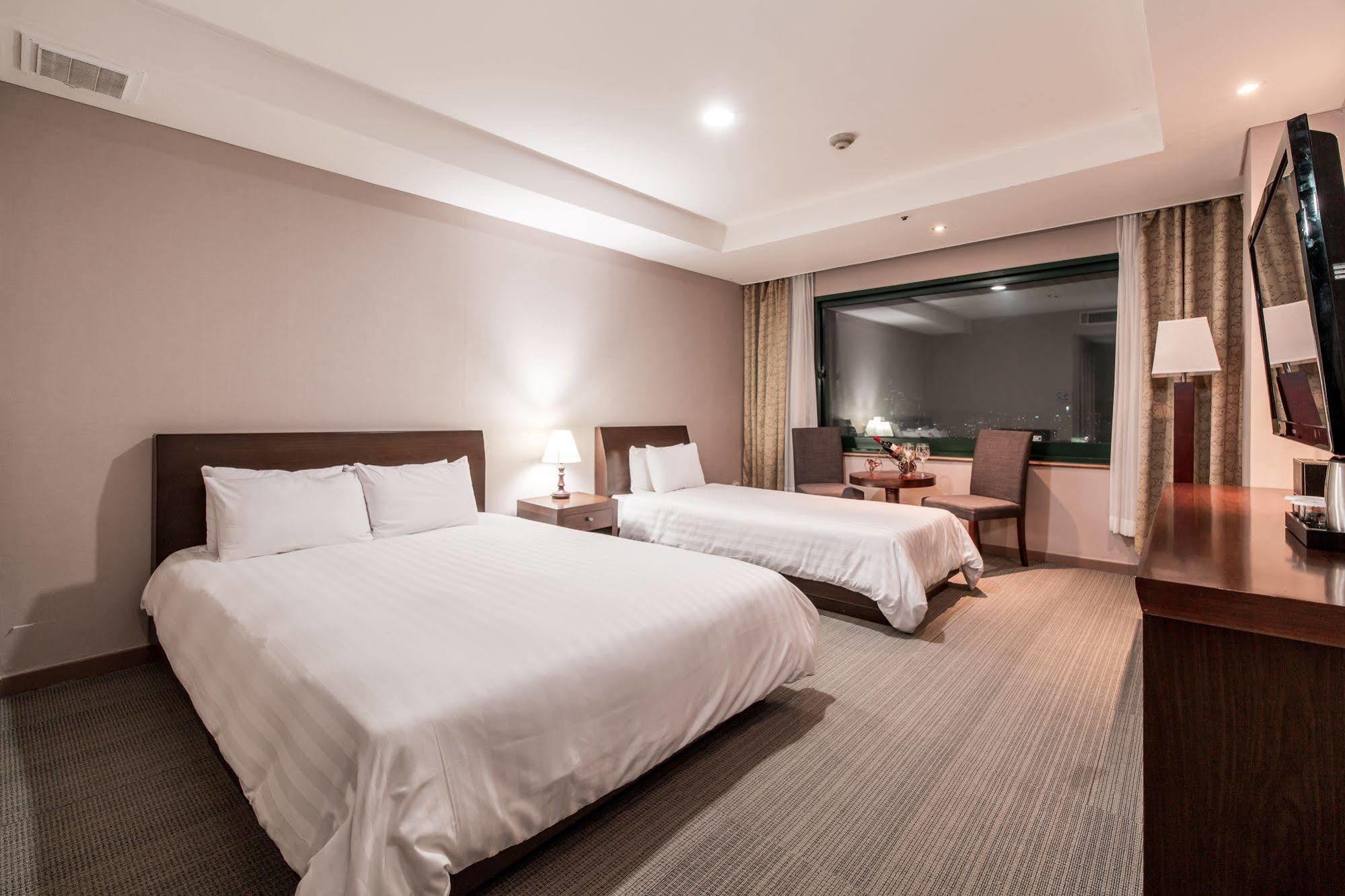 New Hilltop Hotel 3*