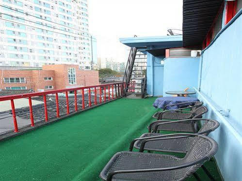 Naru Korea Hostel *