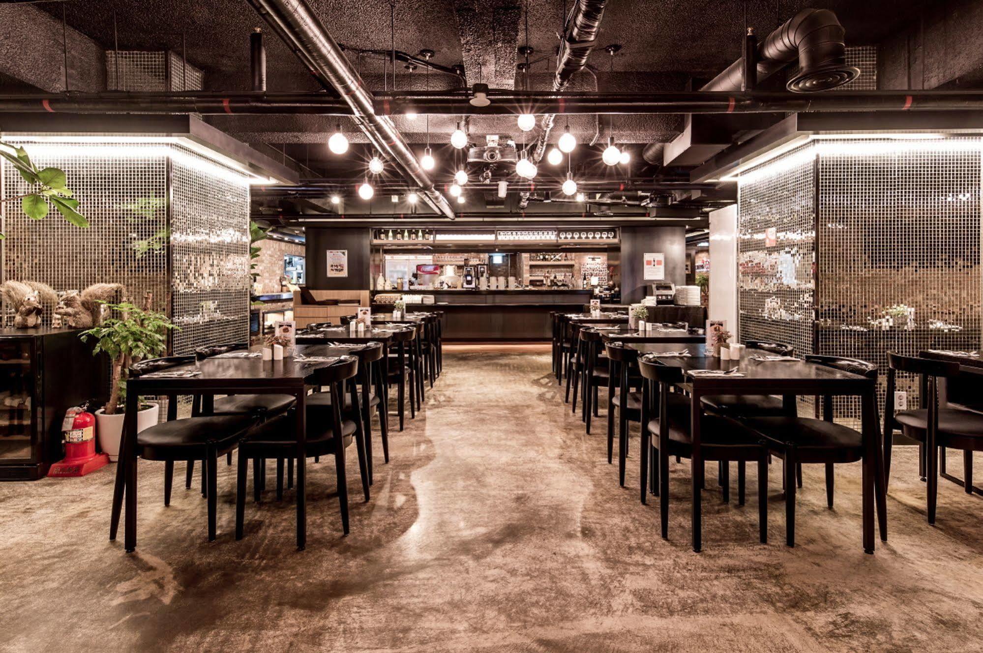 Hotel Aventree Jongno 3*