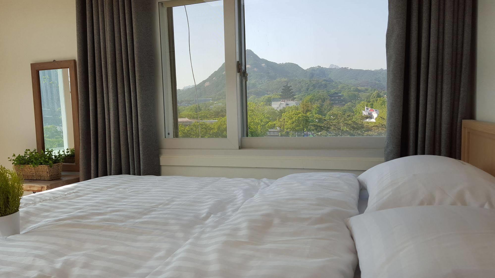Woo Guest house