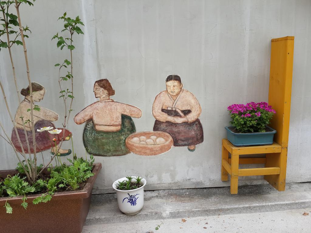 Eugene Hanok Culture Center Dongdaemun Apartment