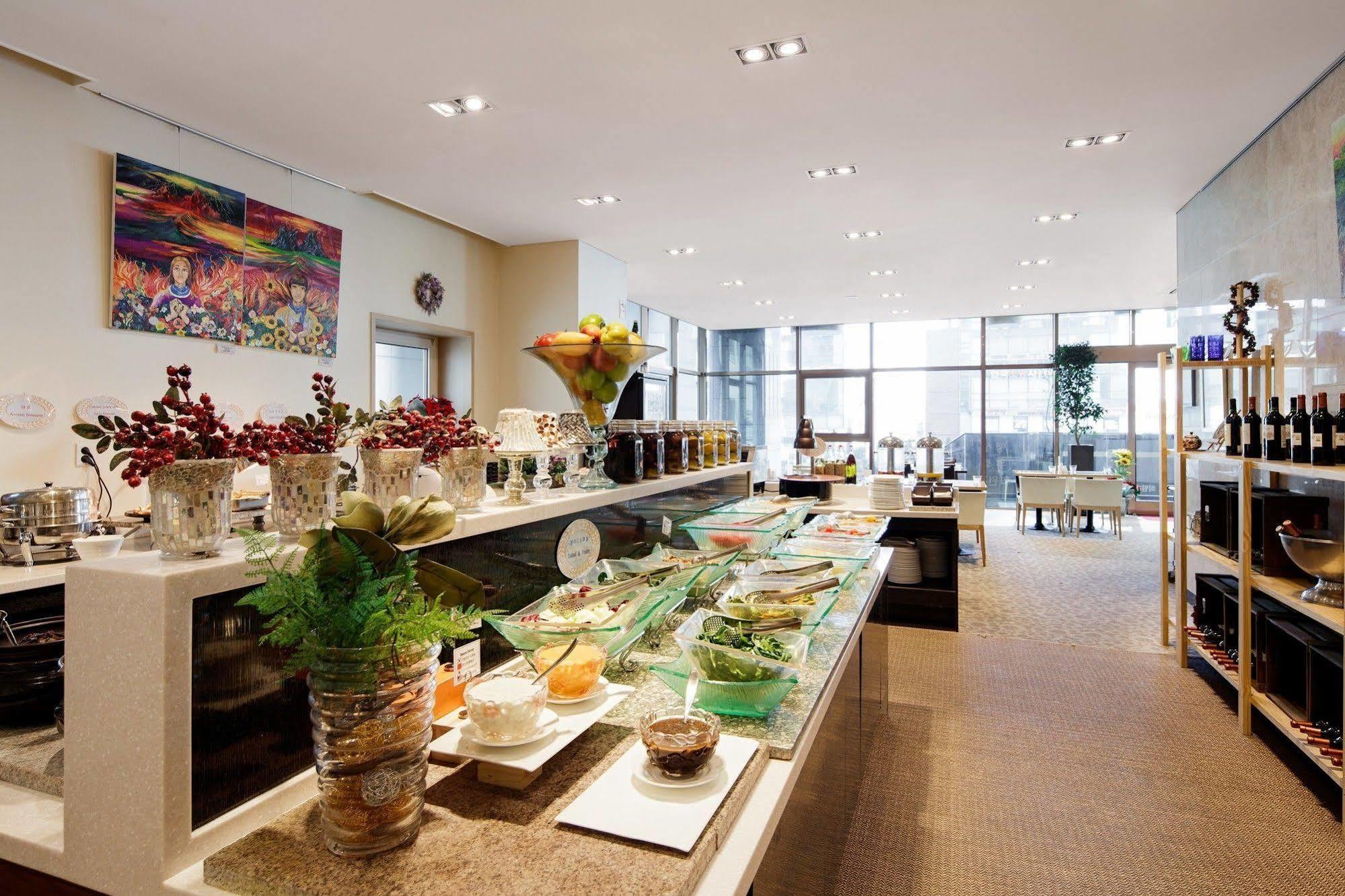 Hotel Ramada Encore By Wyndham Dongdaemun