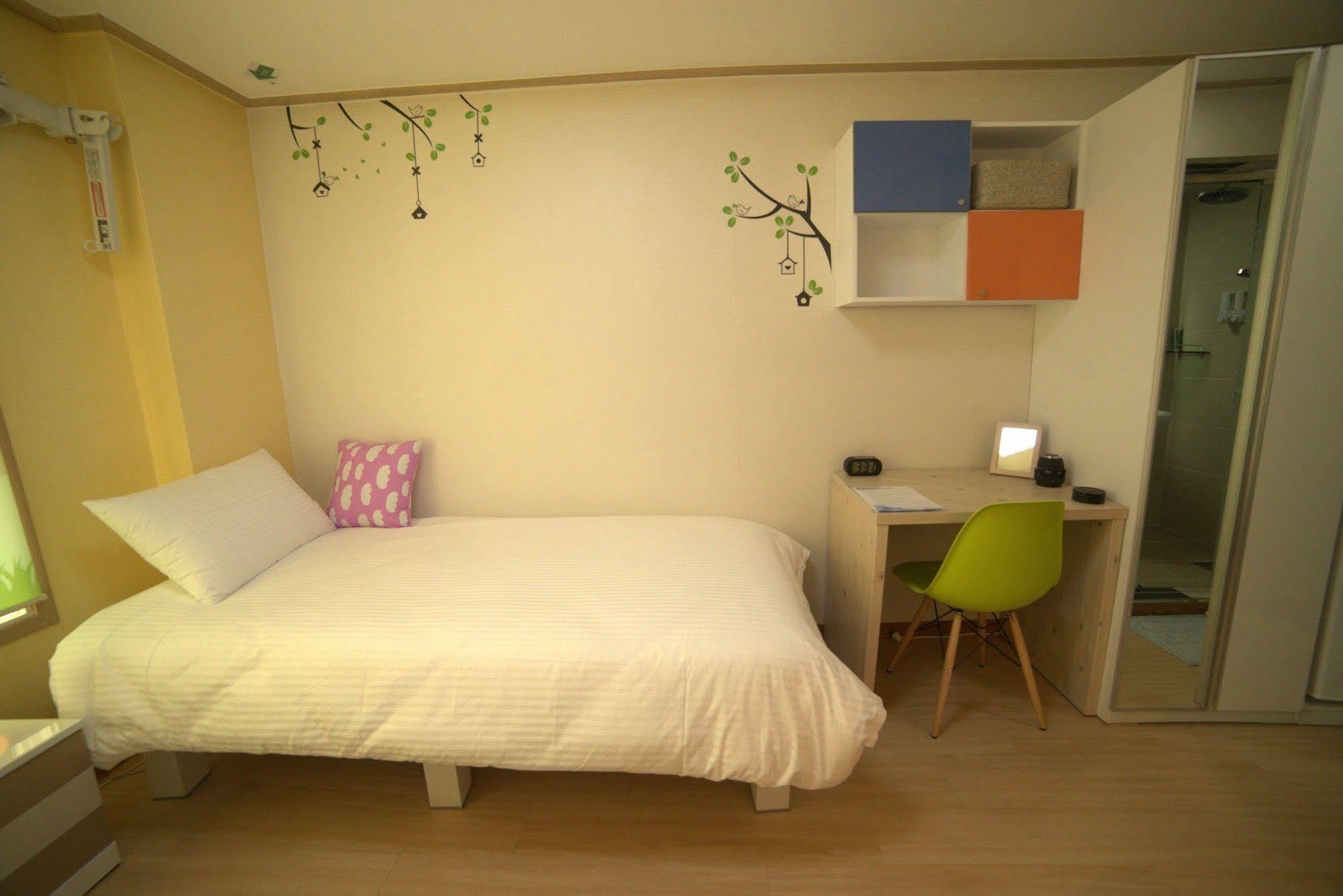 Guest house Cozybox Seoul