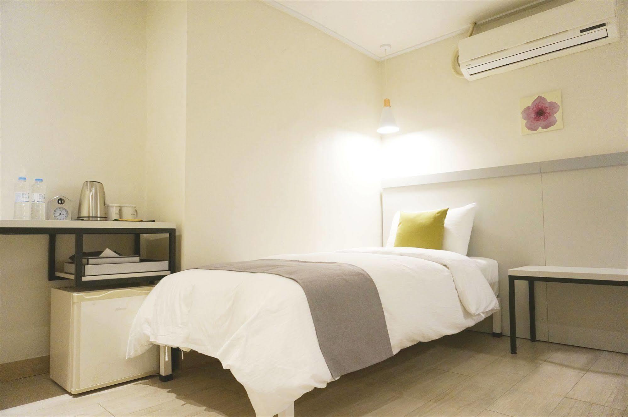 Tong Myeongdong 3* Seoul