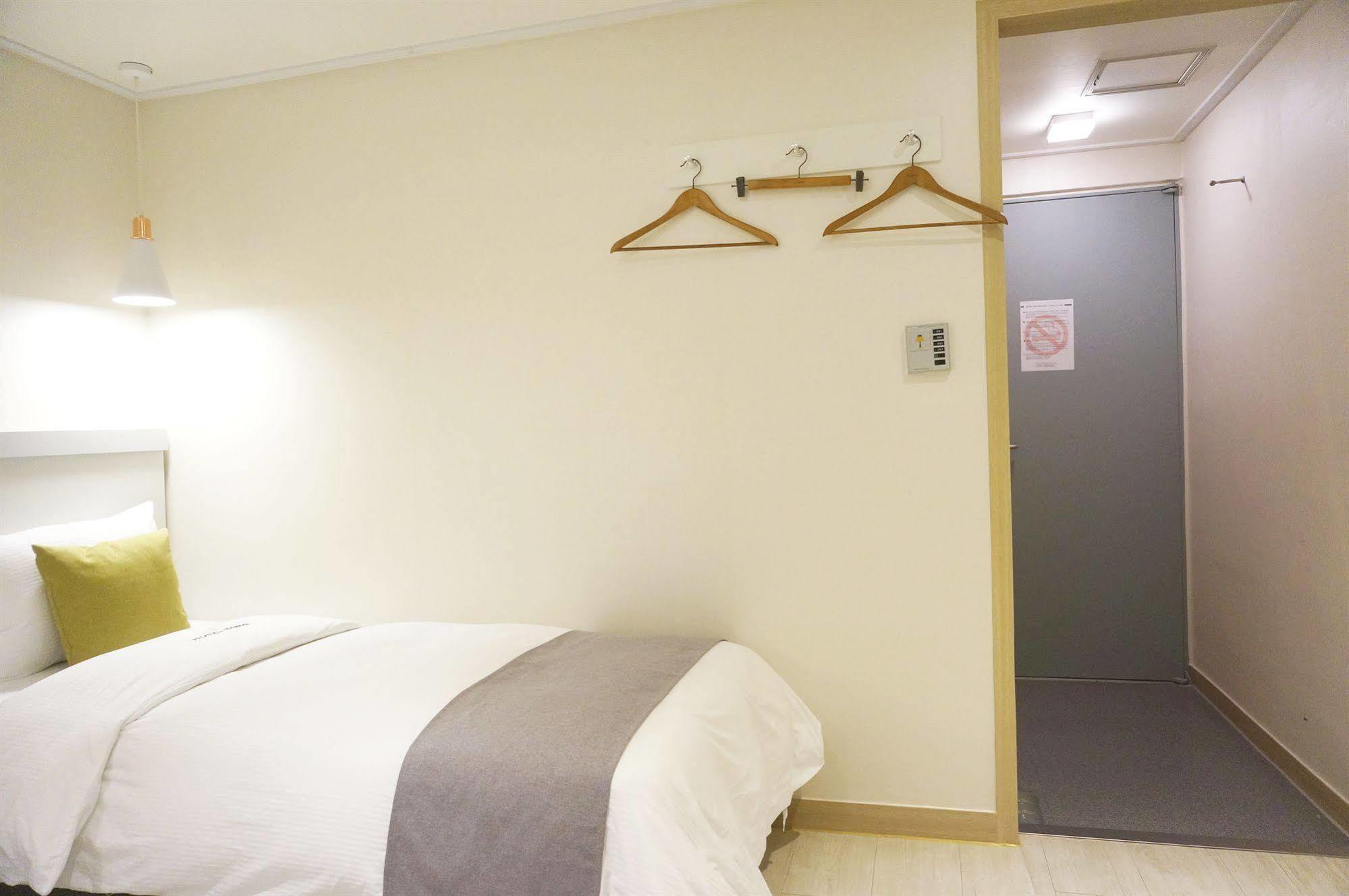 Hotel Tong Myeongdong 3*