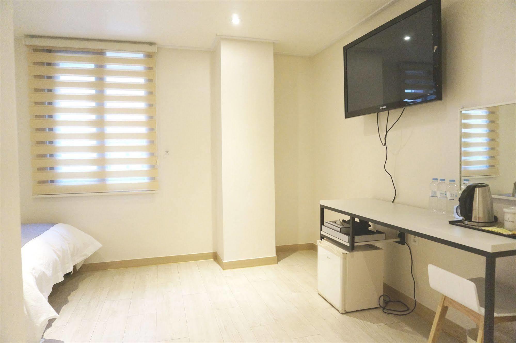 Tong Myeongdong Hotel 3*