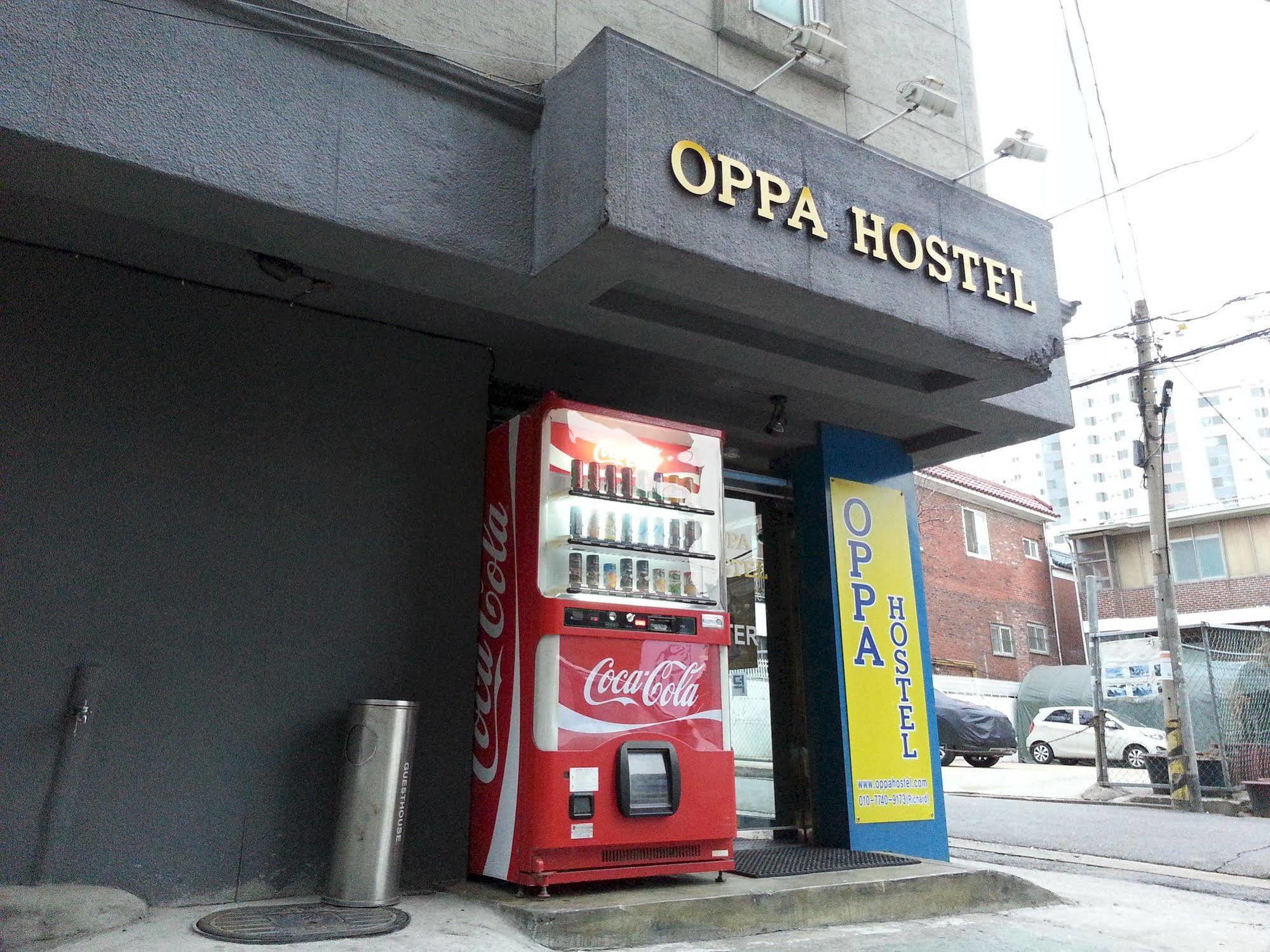 Hostel Oppa *