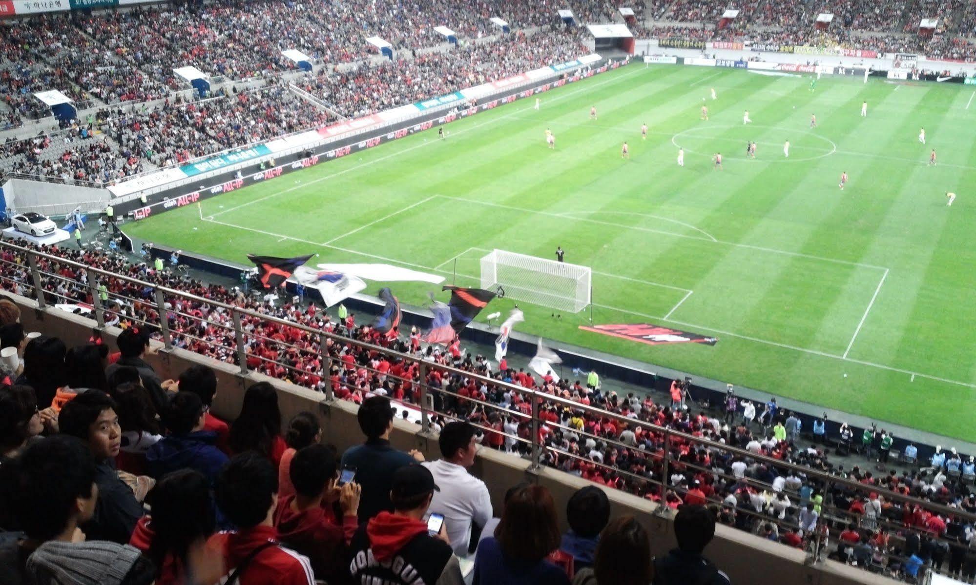Oppa * Seoul