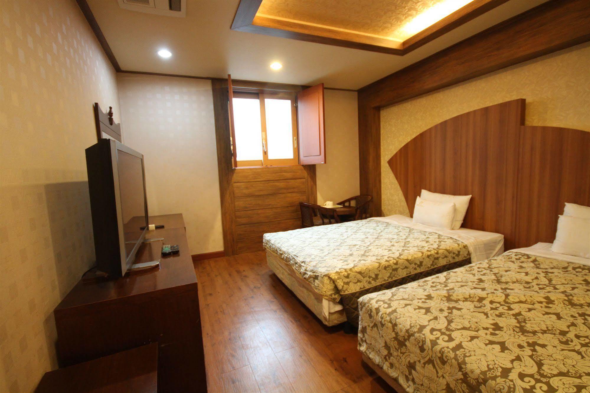 Prime In Hotel *
