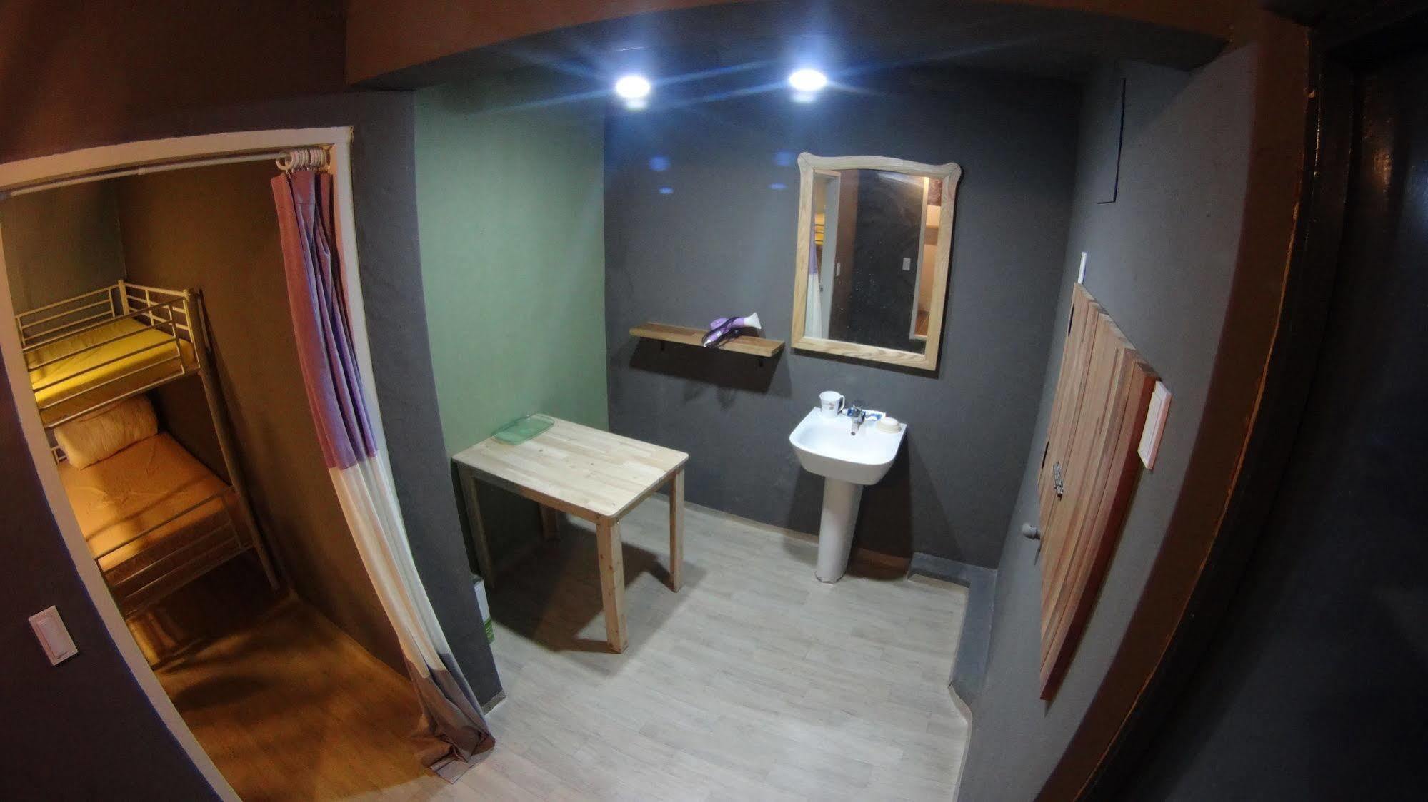 Hotel Owl - Seoul