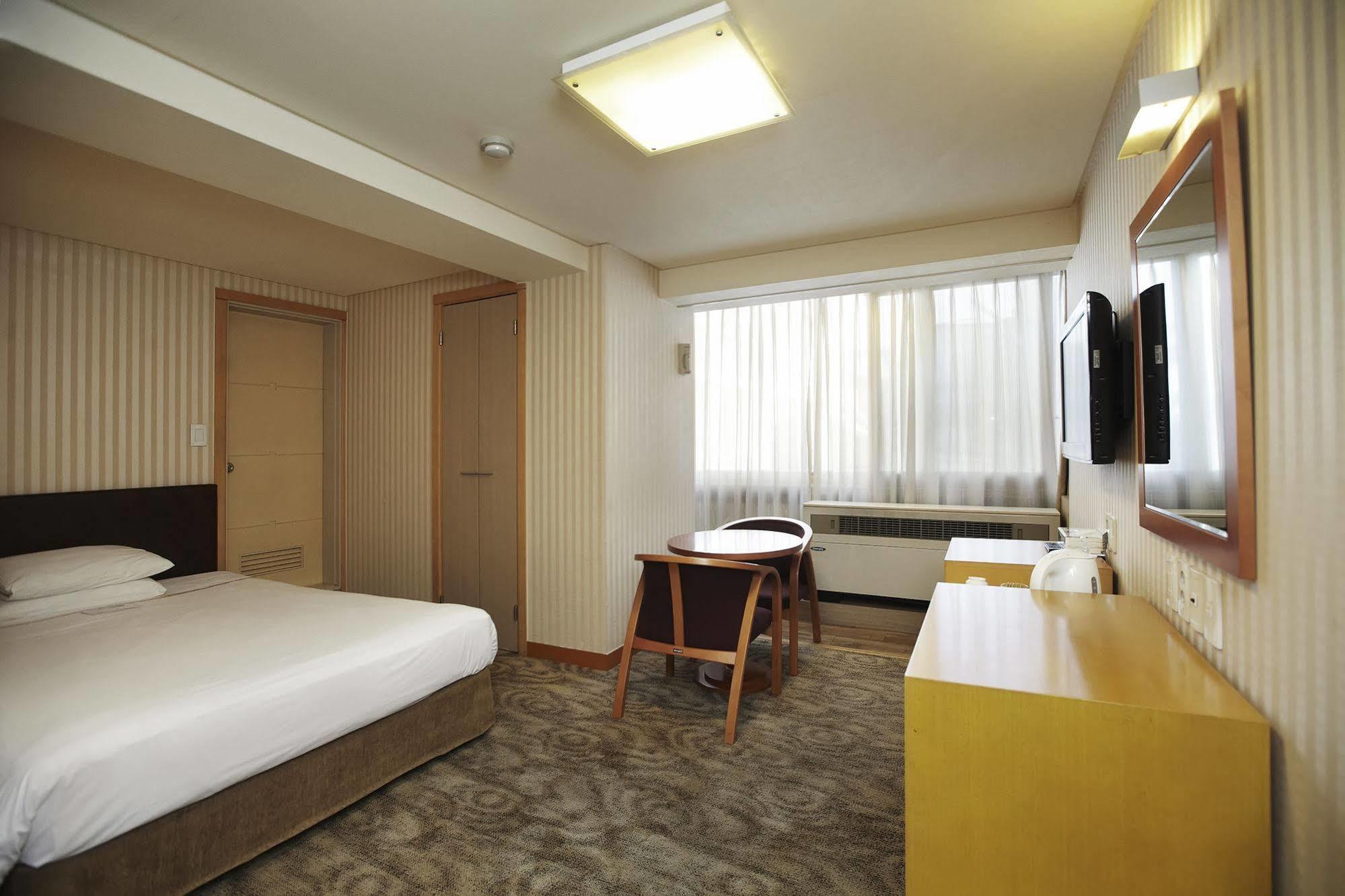 Savoy Myeongdong Hotel Seoul
