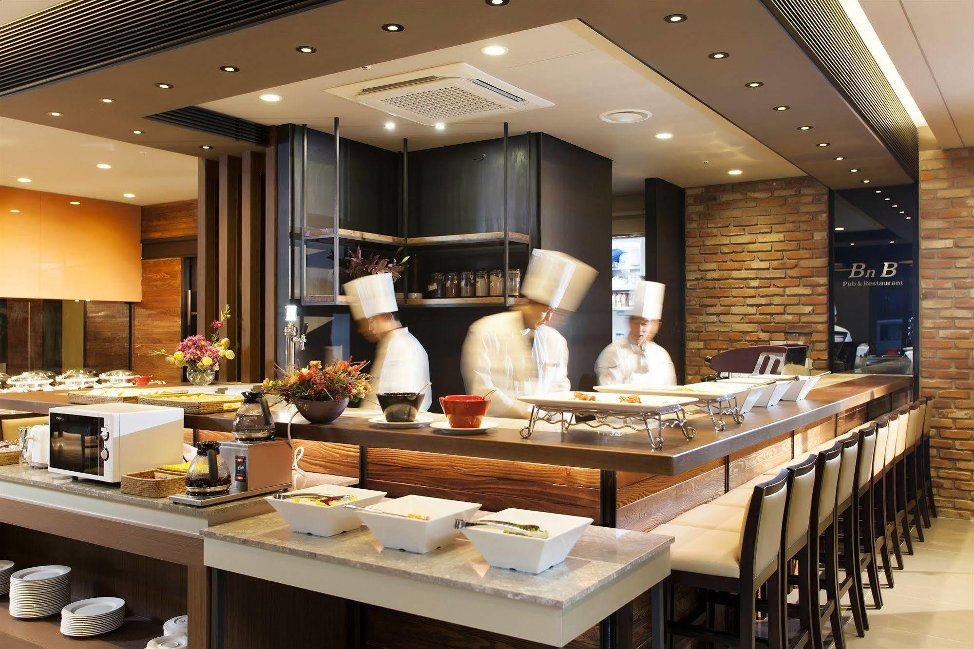 Staz Myeongdong 1 Hotel 3*
