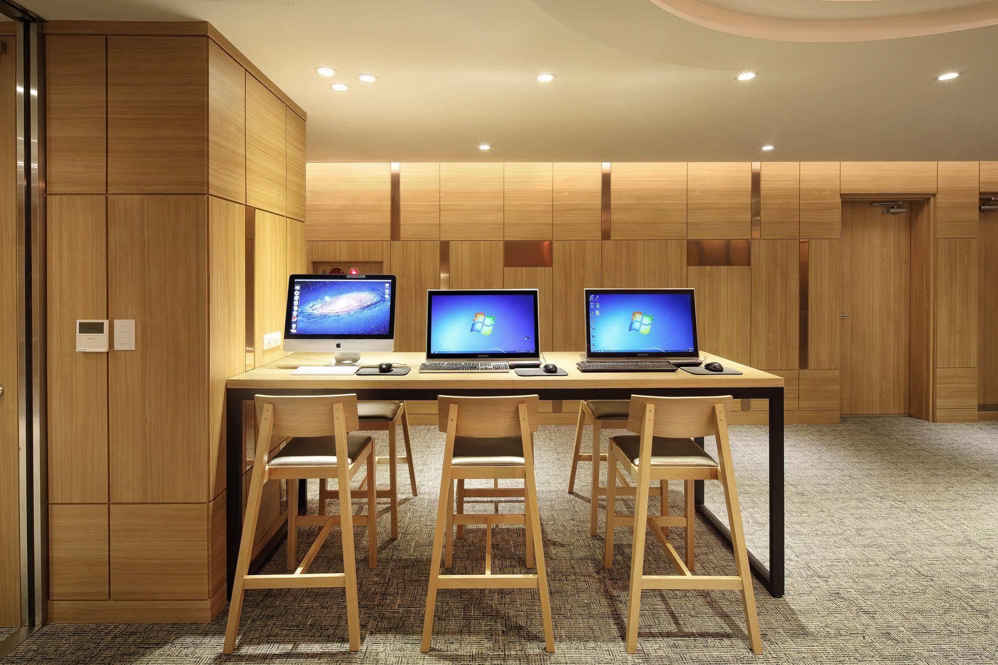 Staz Myeongdong 1 Seoul