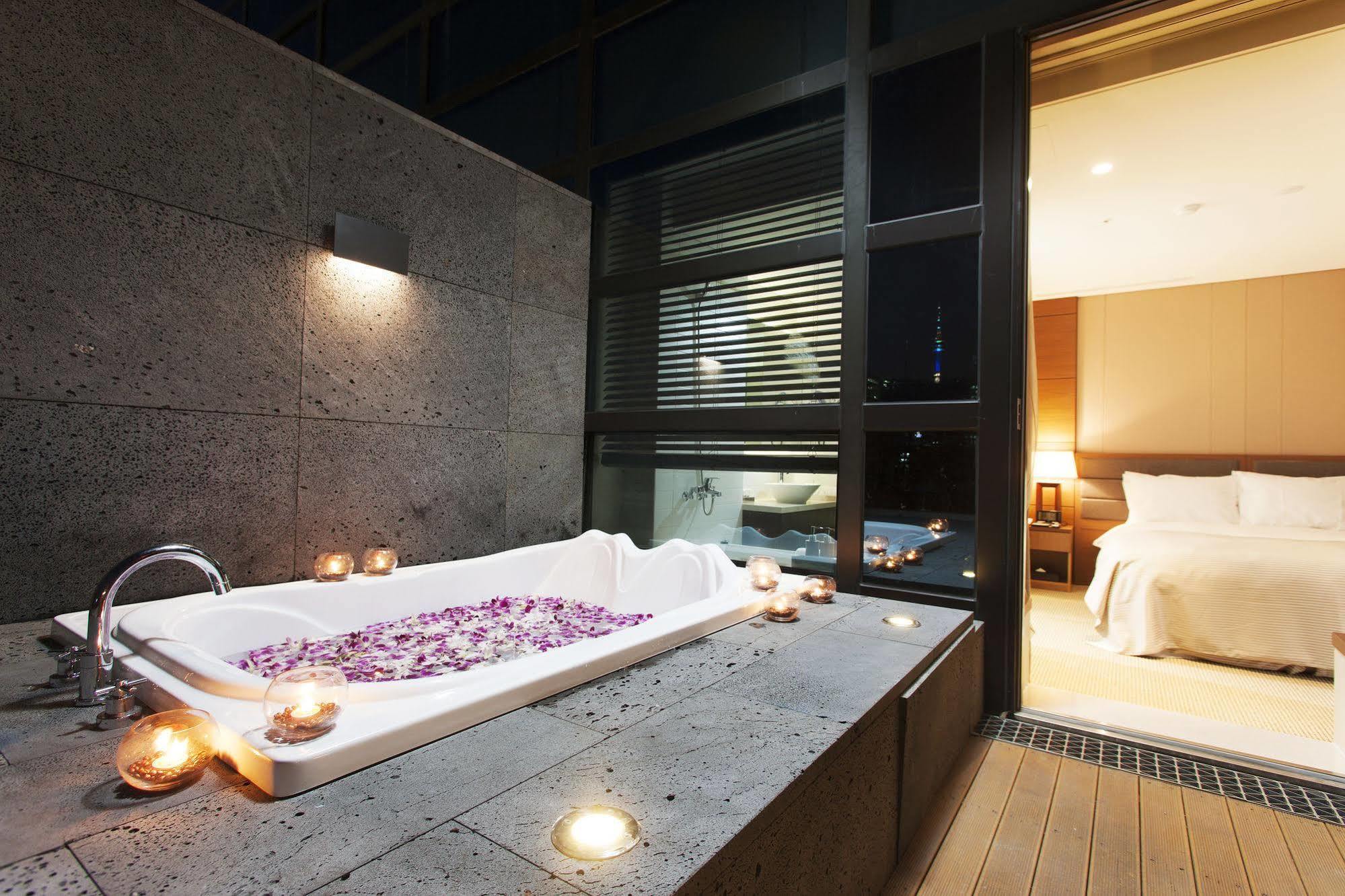 Hotel Staz Myeongdong 1 3*