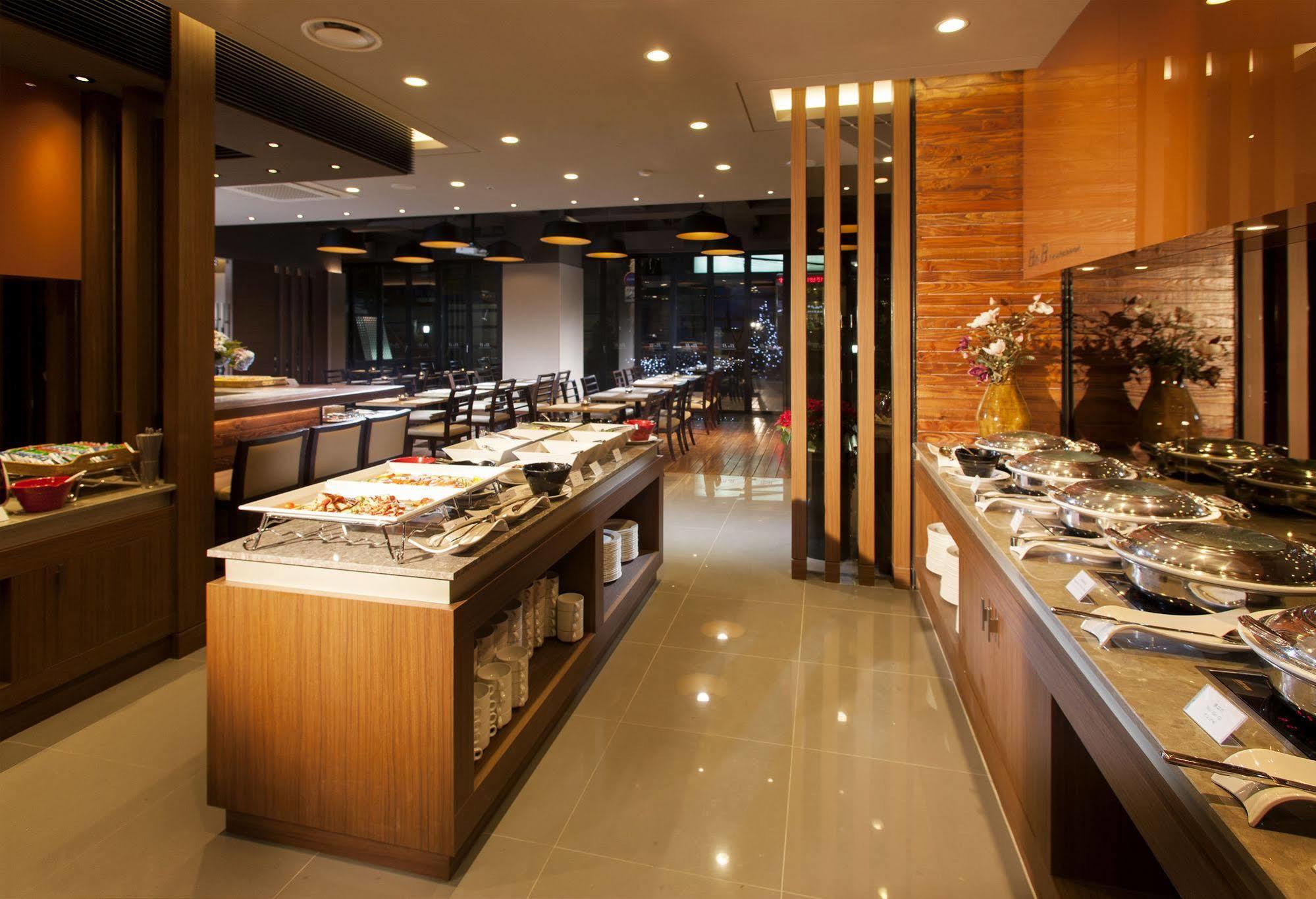 Hotel Staz Myeongdong 1