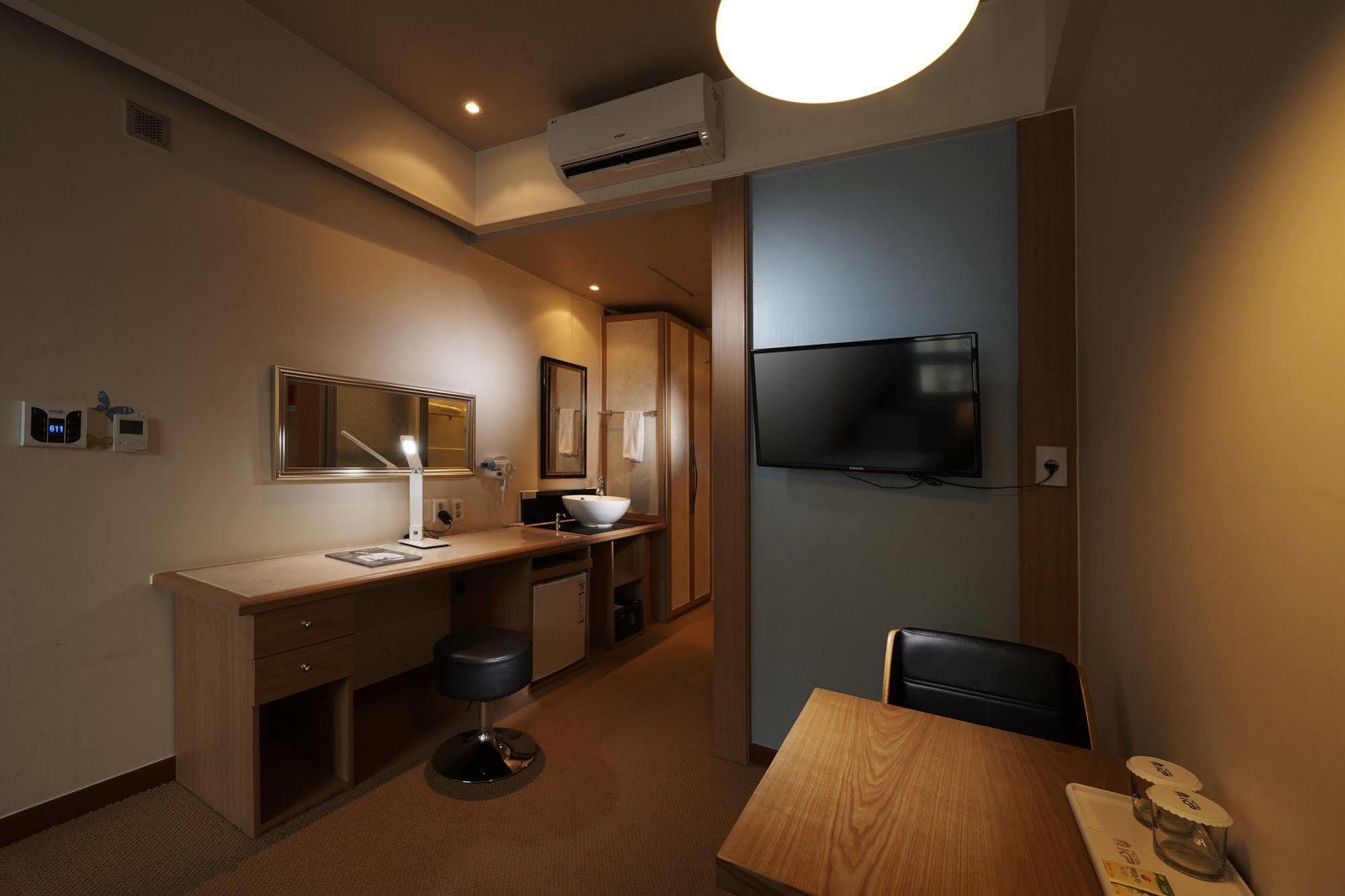 Hotel Benikea Kp