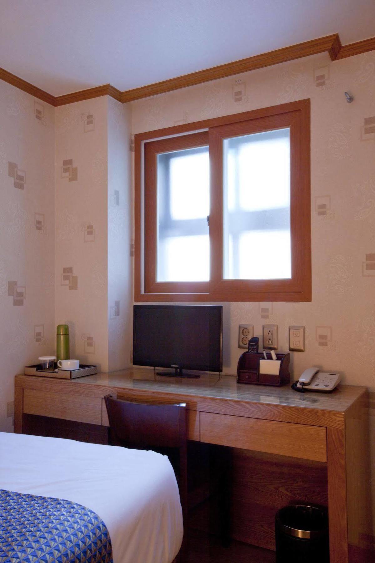 Daewoo Motel Seoul
