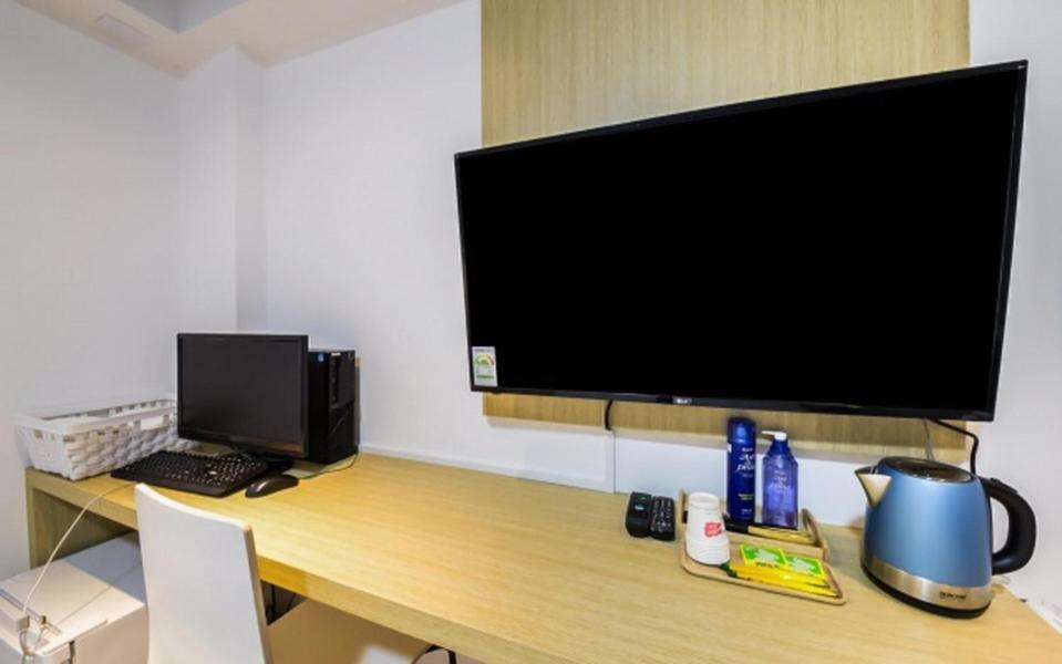 Junoh Hotel 2*