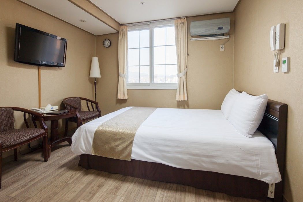 Uljiro Co-op Hotel