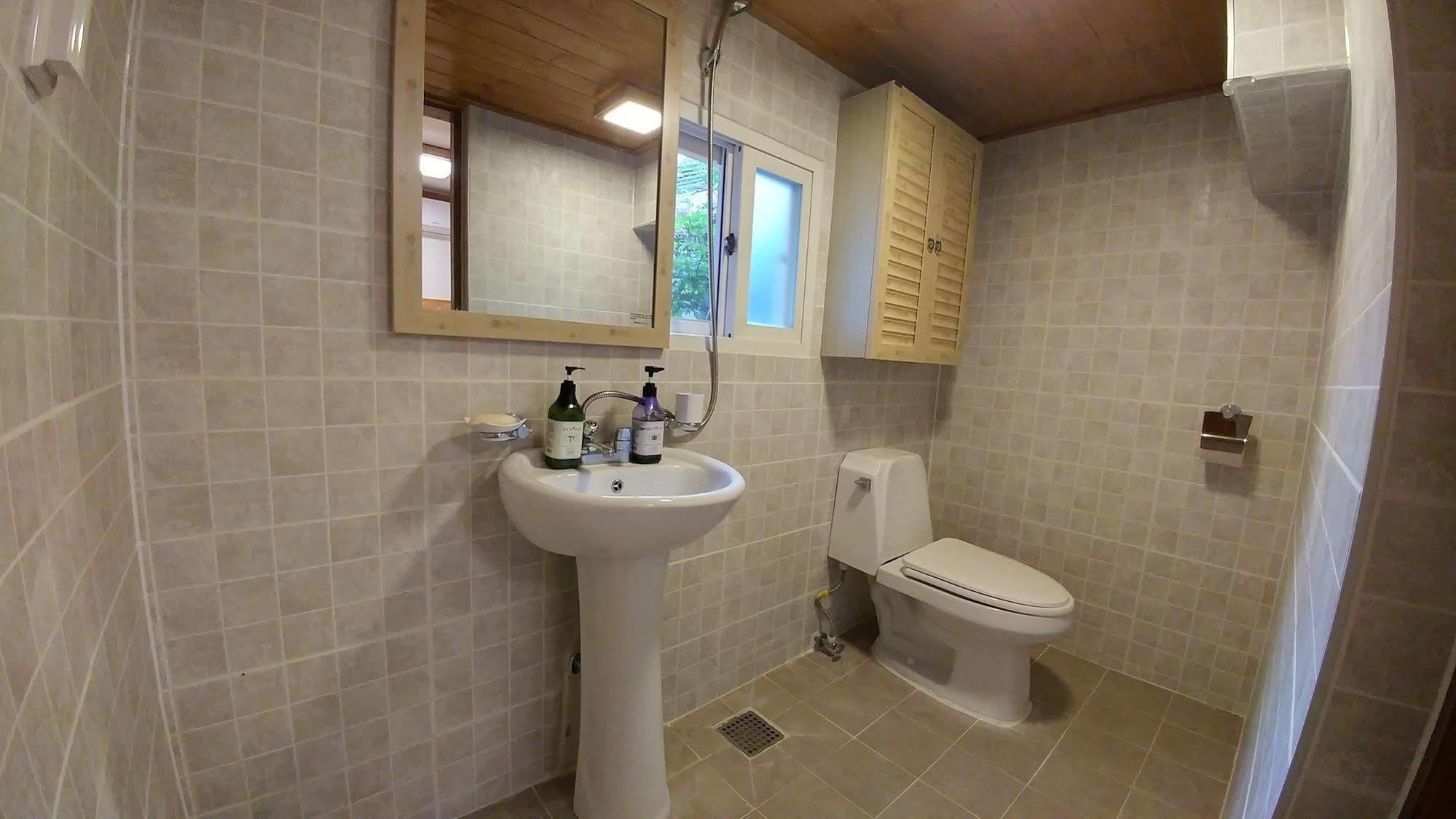 Guest house Sophia Hanok 2*