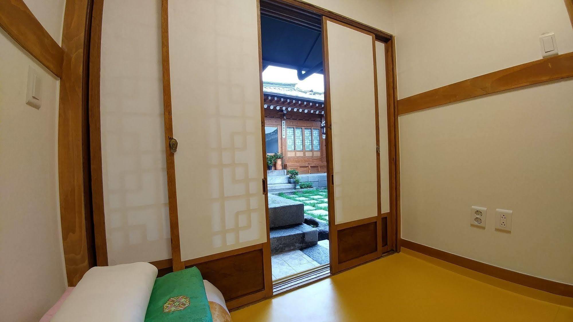 Sophia Hanok Guest house