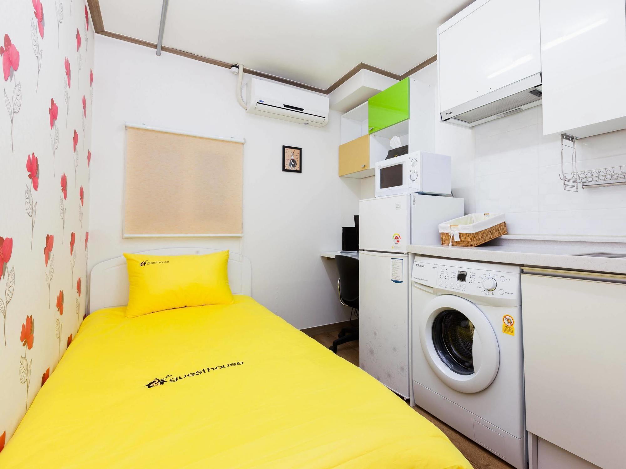 24 Edae Guest house 2*