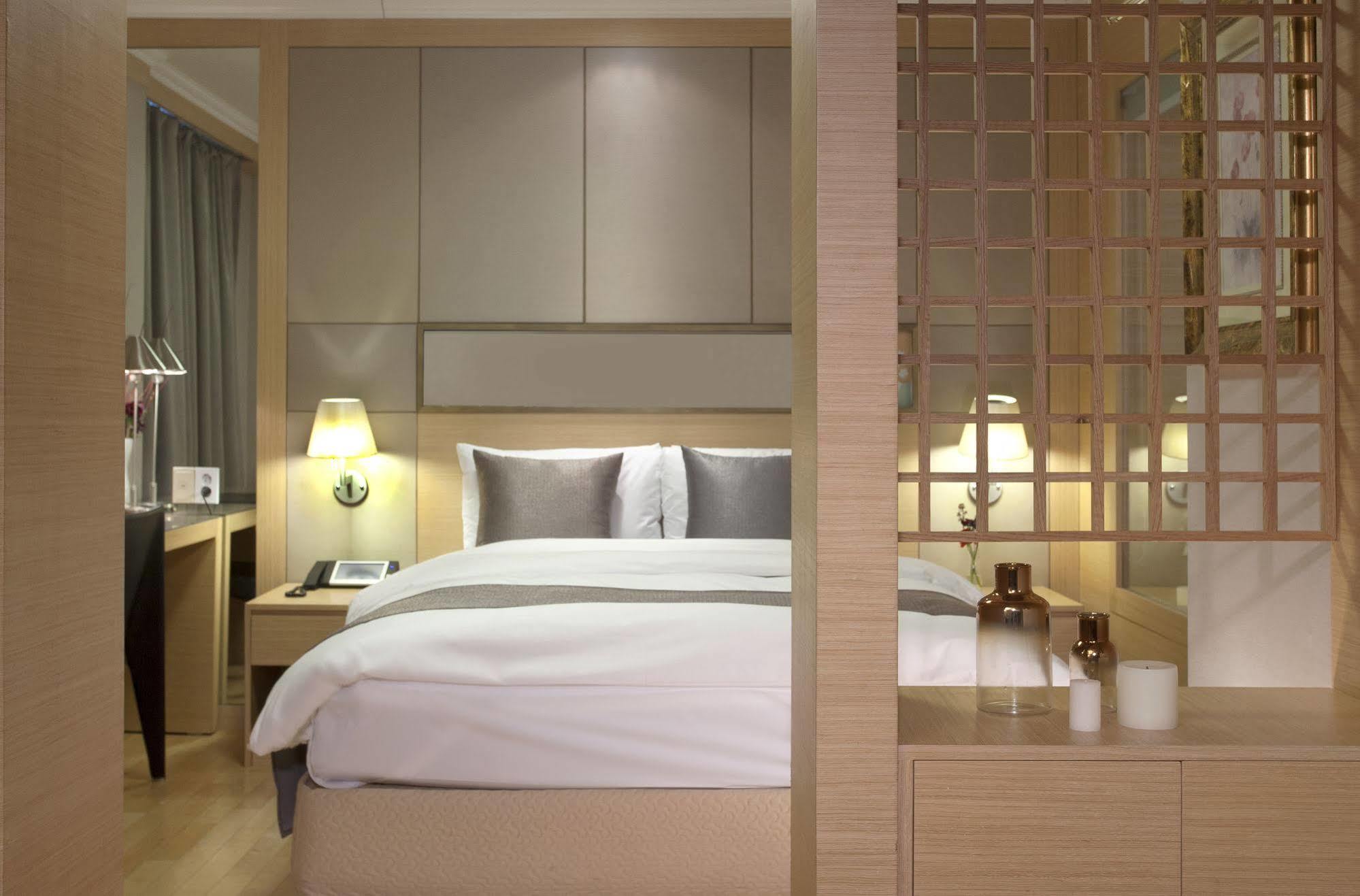 Sunshine Hotel 3*