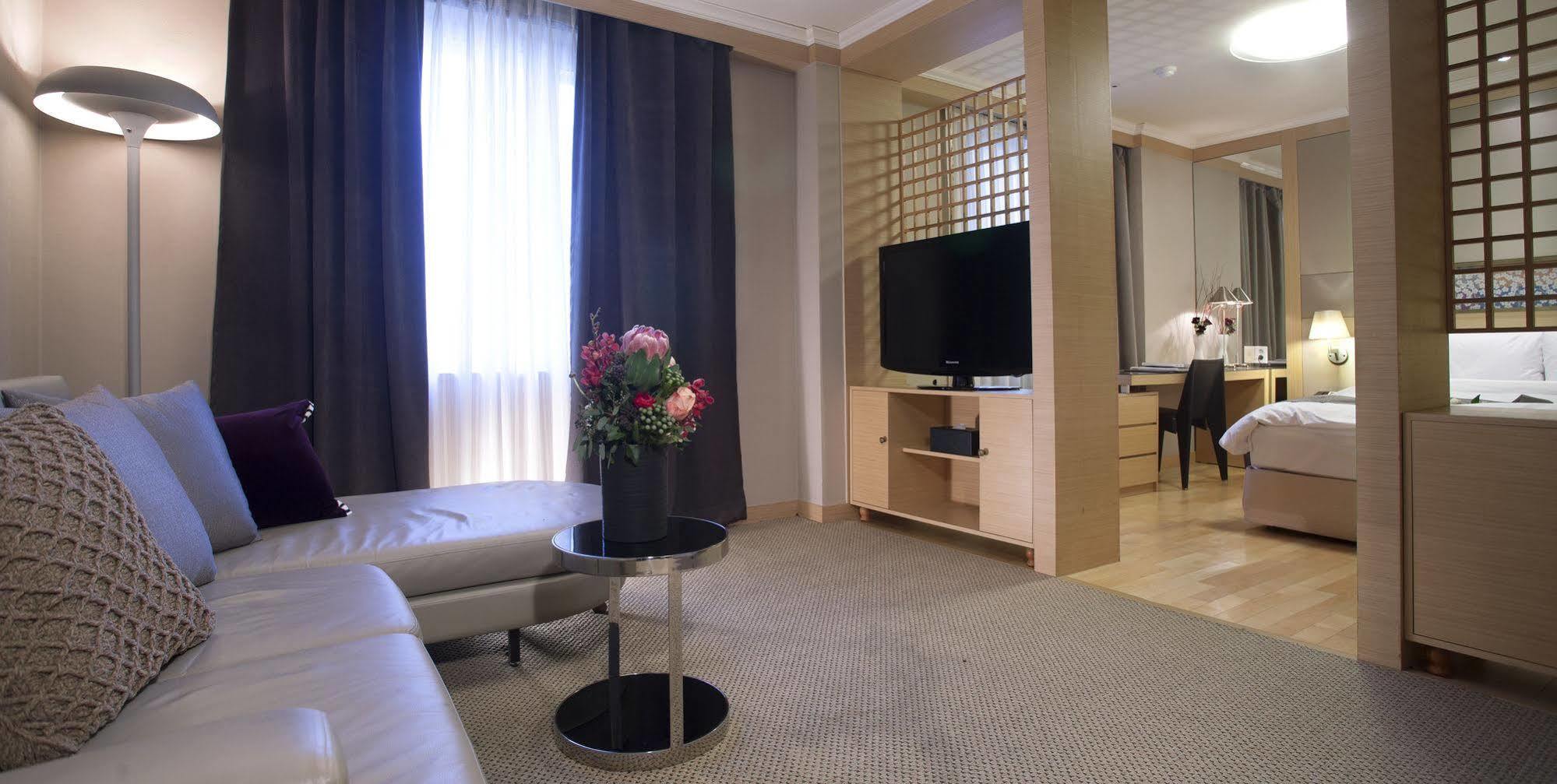 Hotel Sunshine 3*