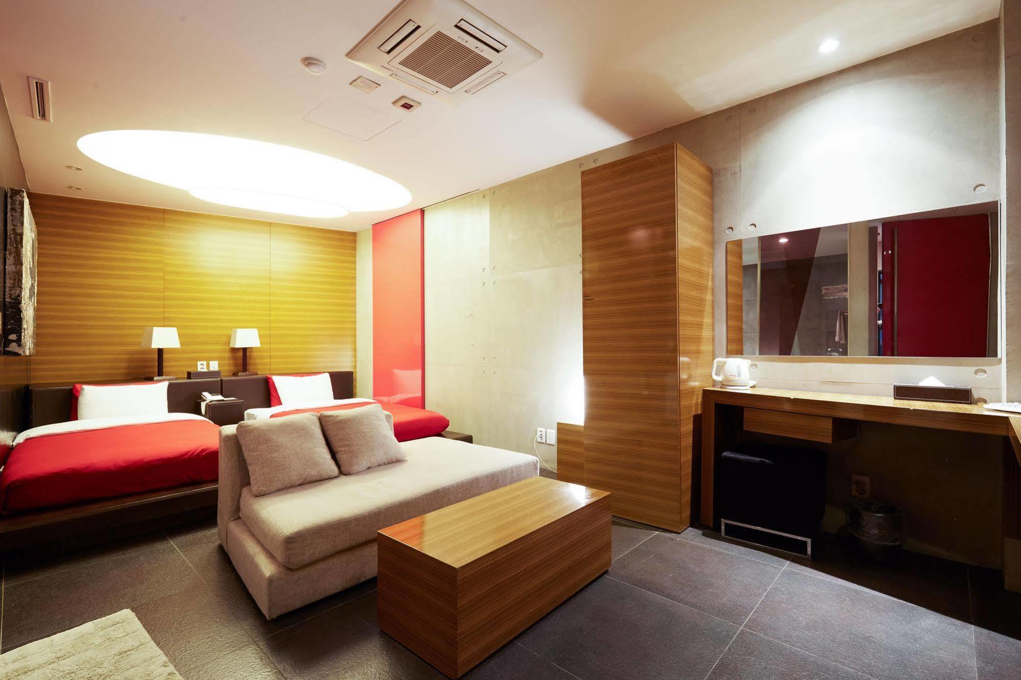 Tria Business & Boutique 3* Seoul