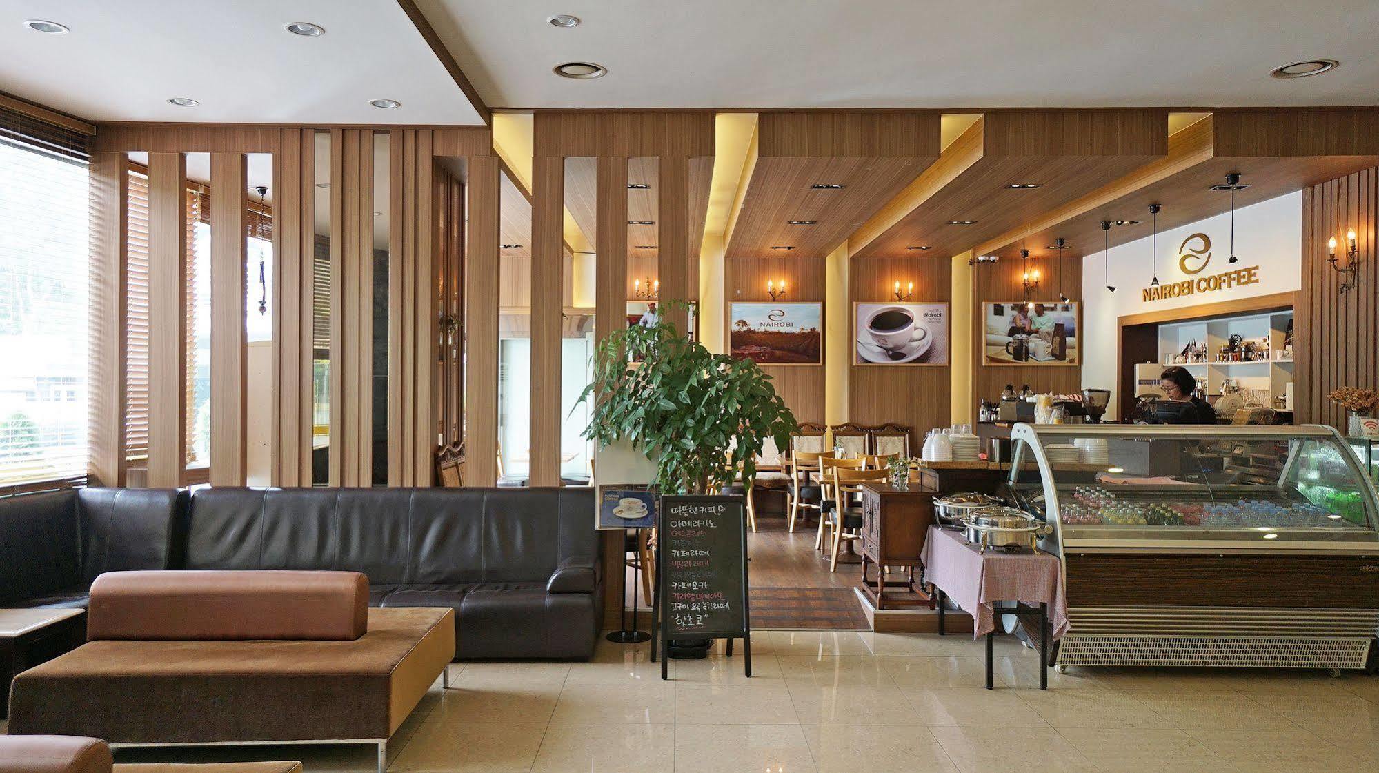 Hotel Itaewon Crown Seoul