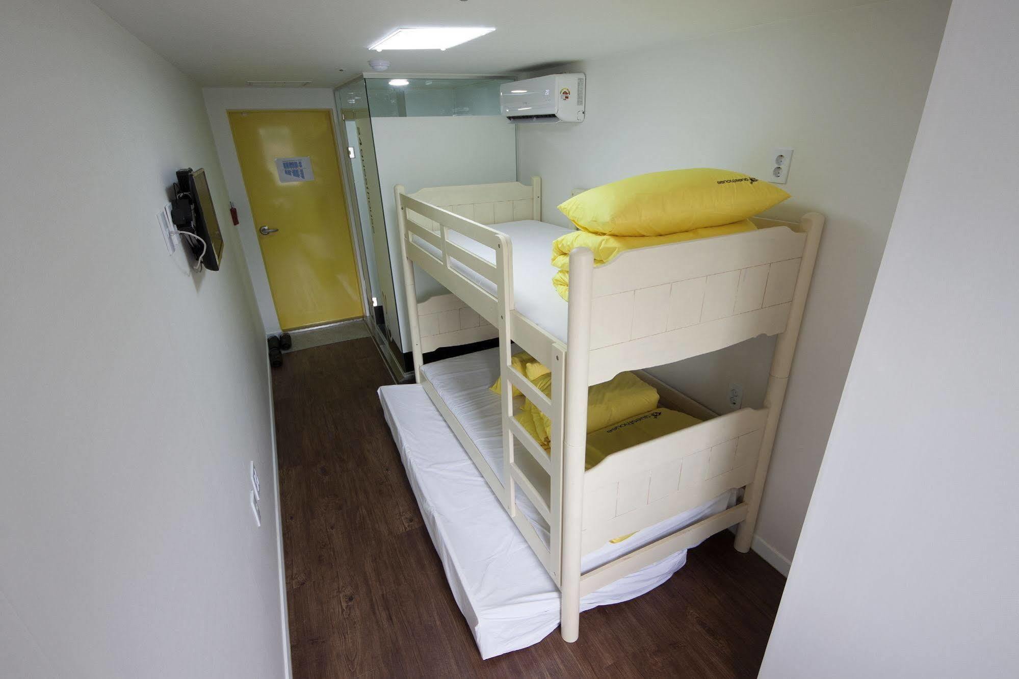Hotel 24 Myeongdong Town