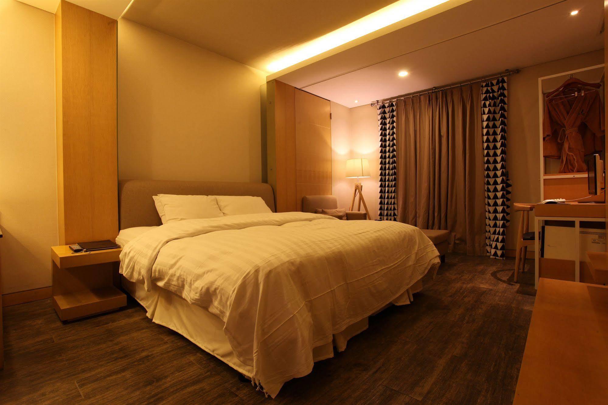 Hotel Yeongdeungpo Lifestyle F Seoul