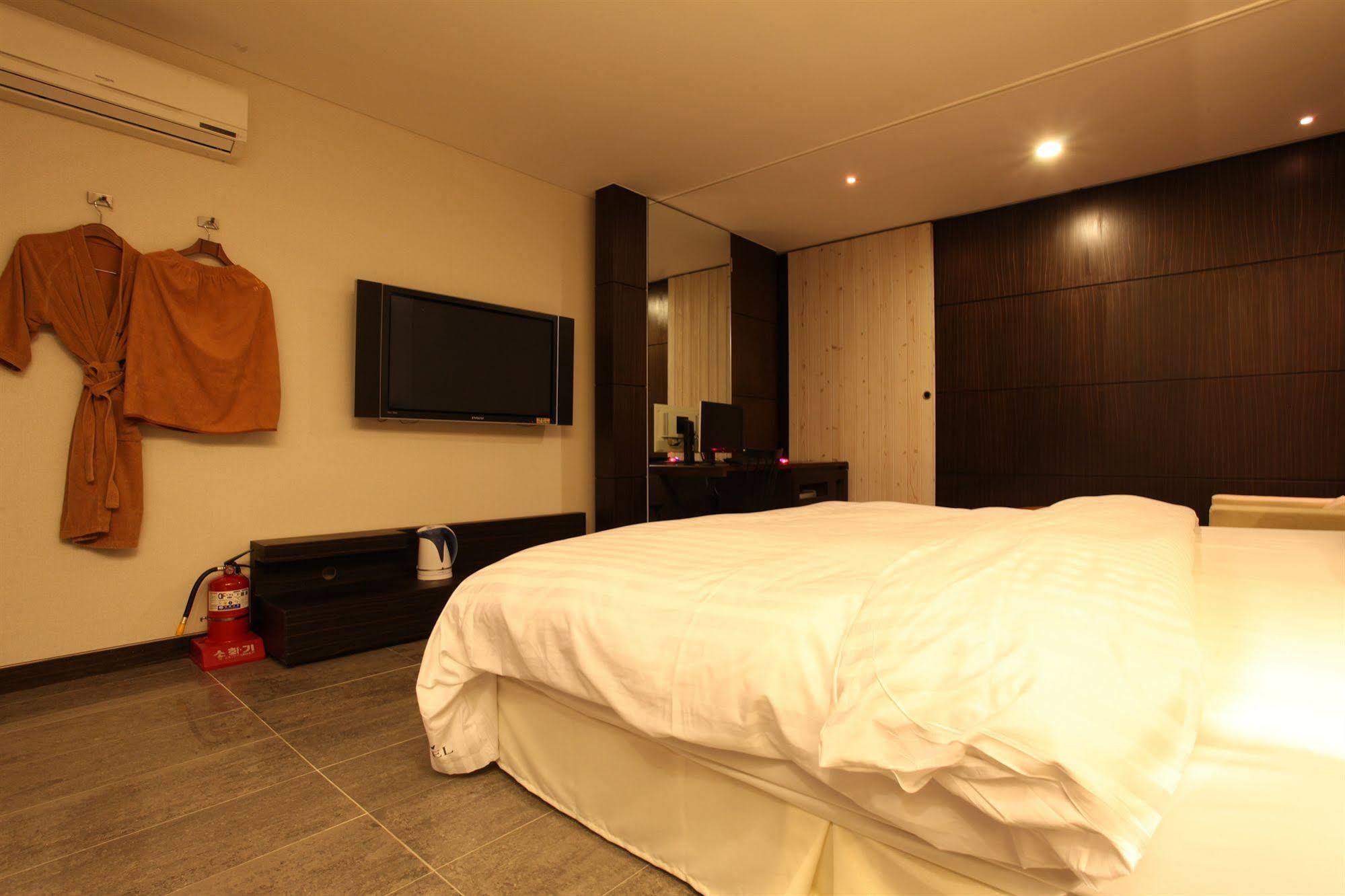 Hotel Yeongdeungpo Lifestyle F