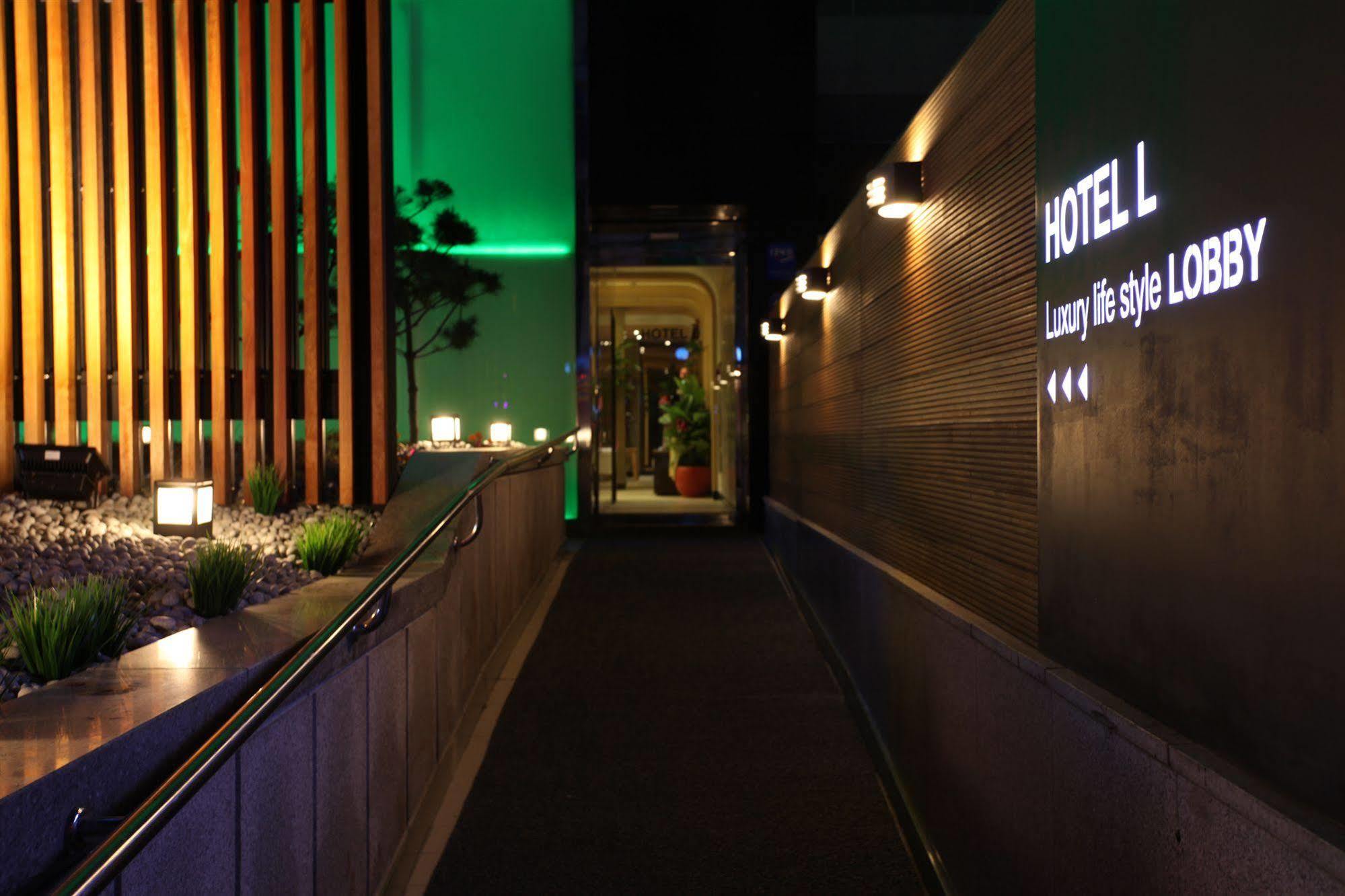 Yeongdeungpo Lifestyle F Hotel