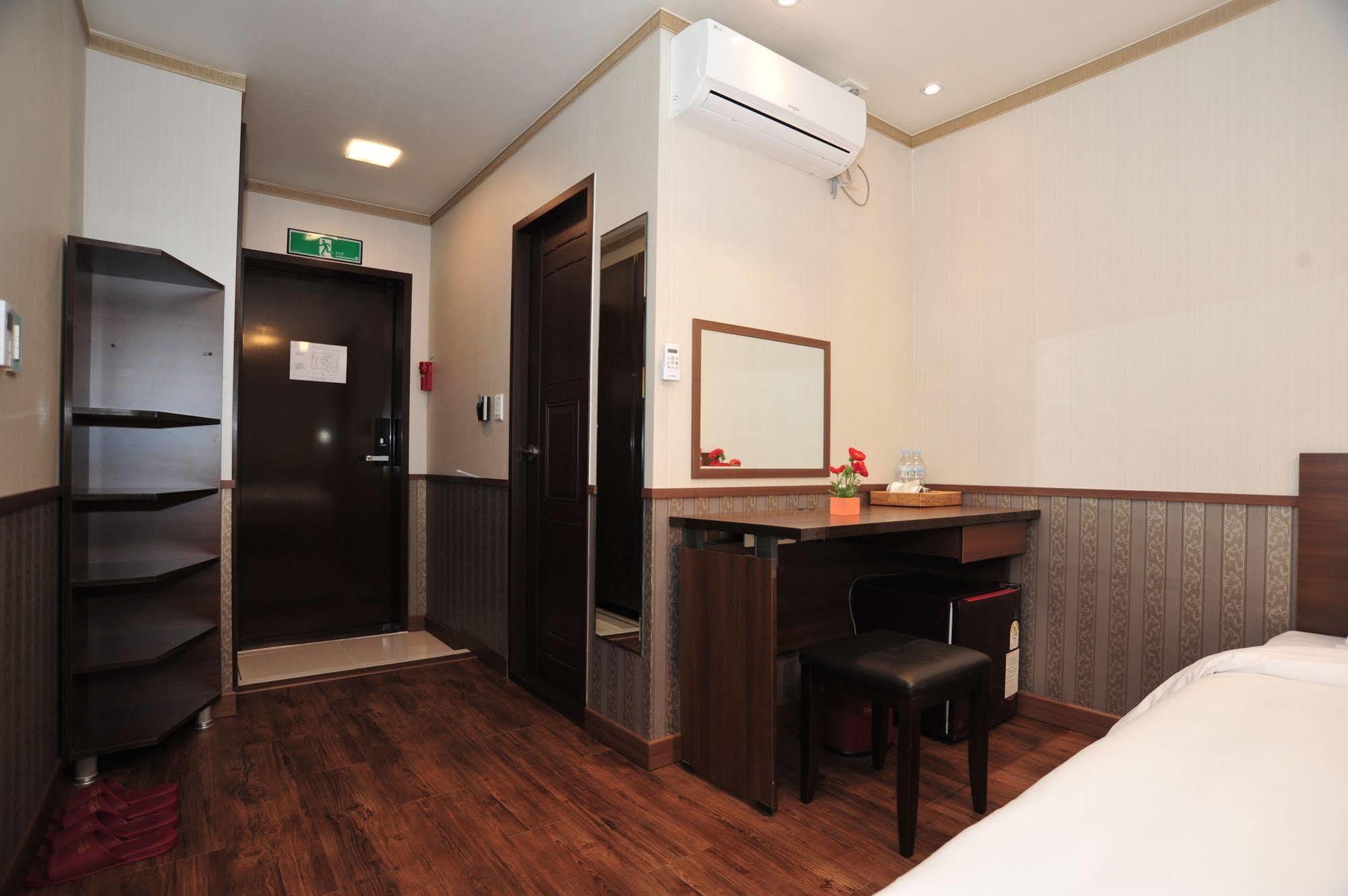 Global Dongdaemun Days Hotel
