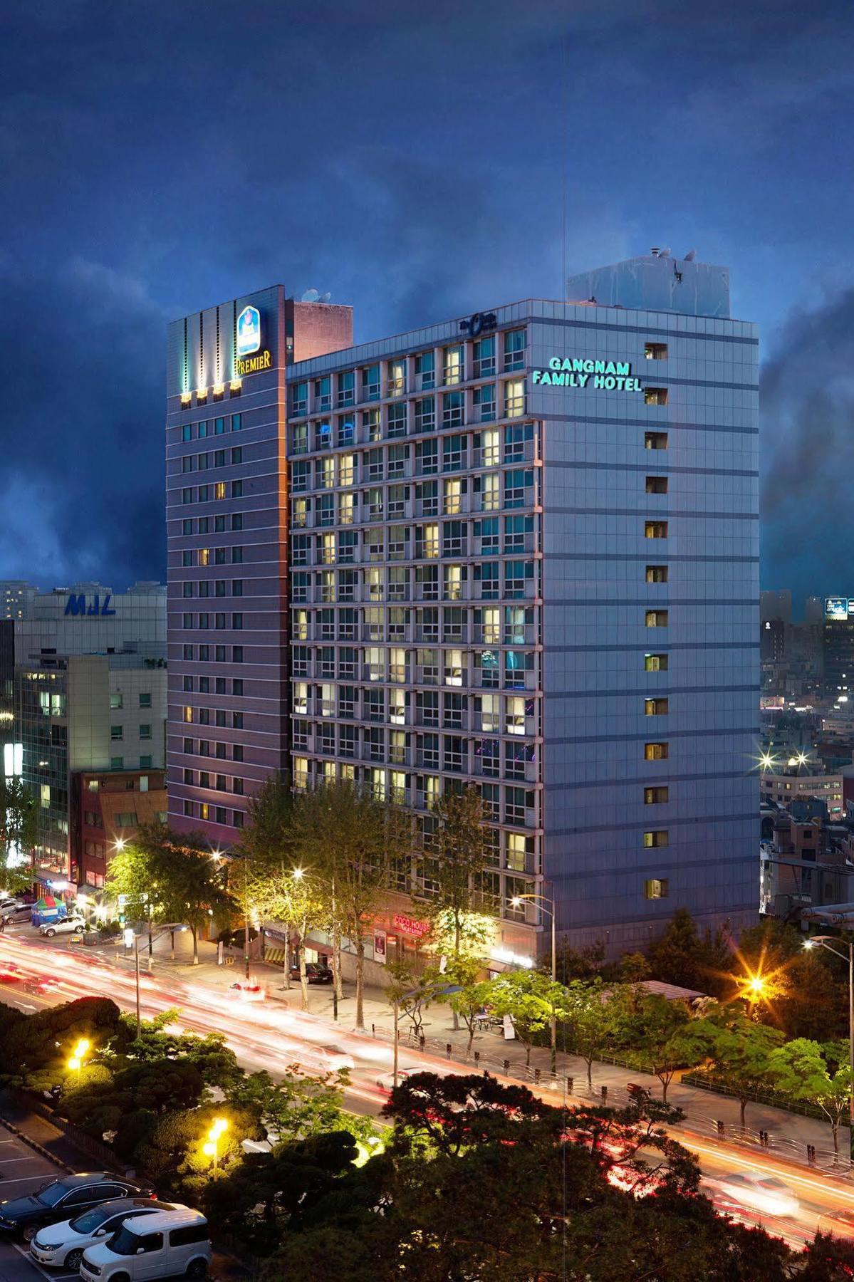 Hotel Gangnam Family 3*