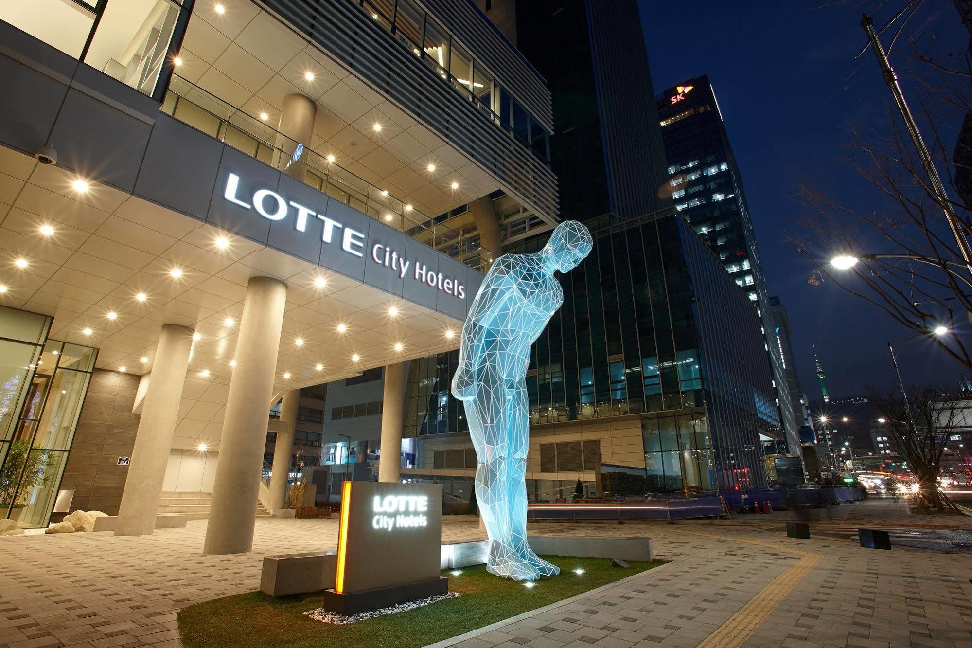 Lotte Myeongdong 4* Seoul