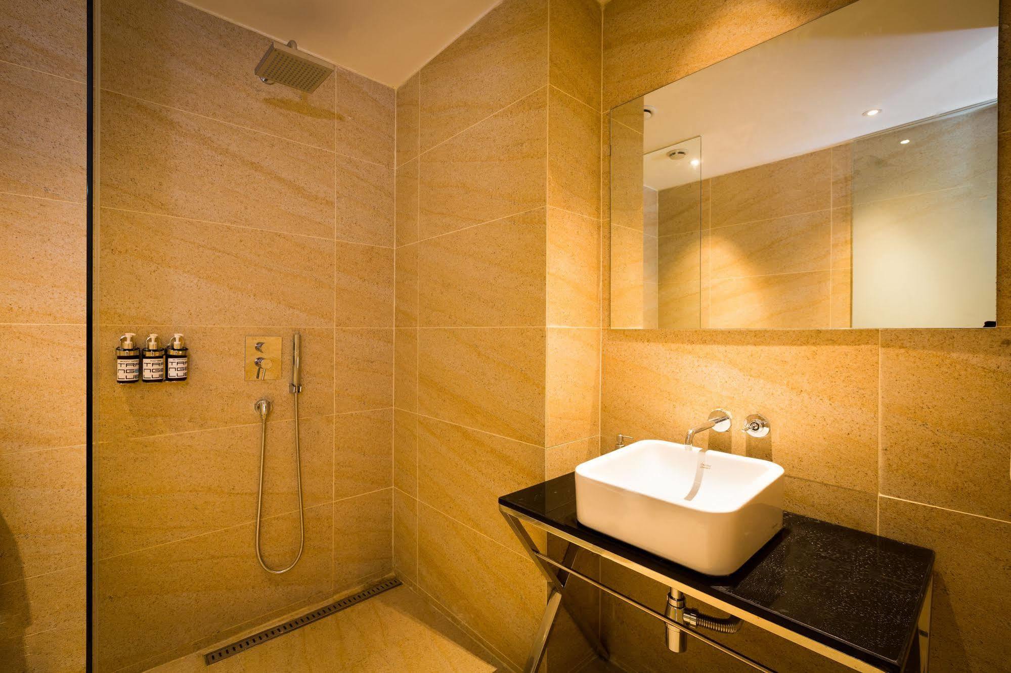 Trang Blue Motel Seoul