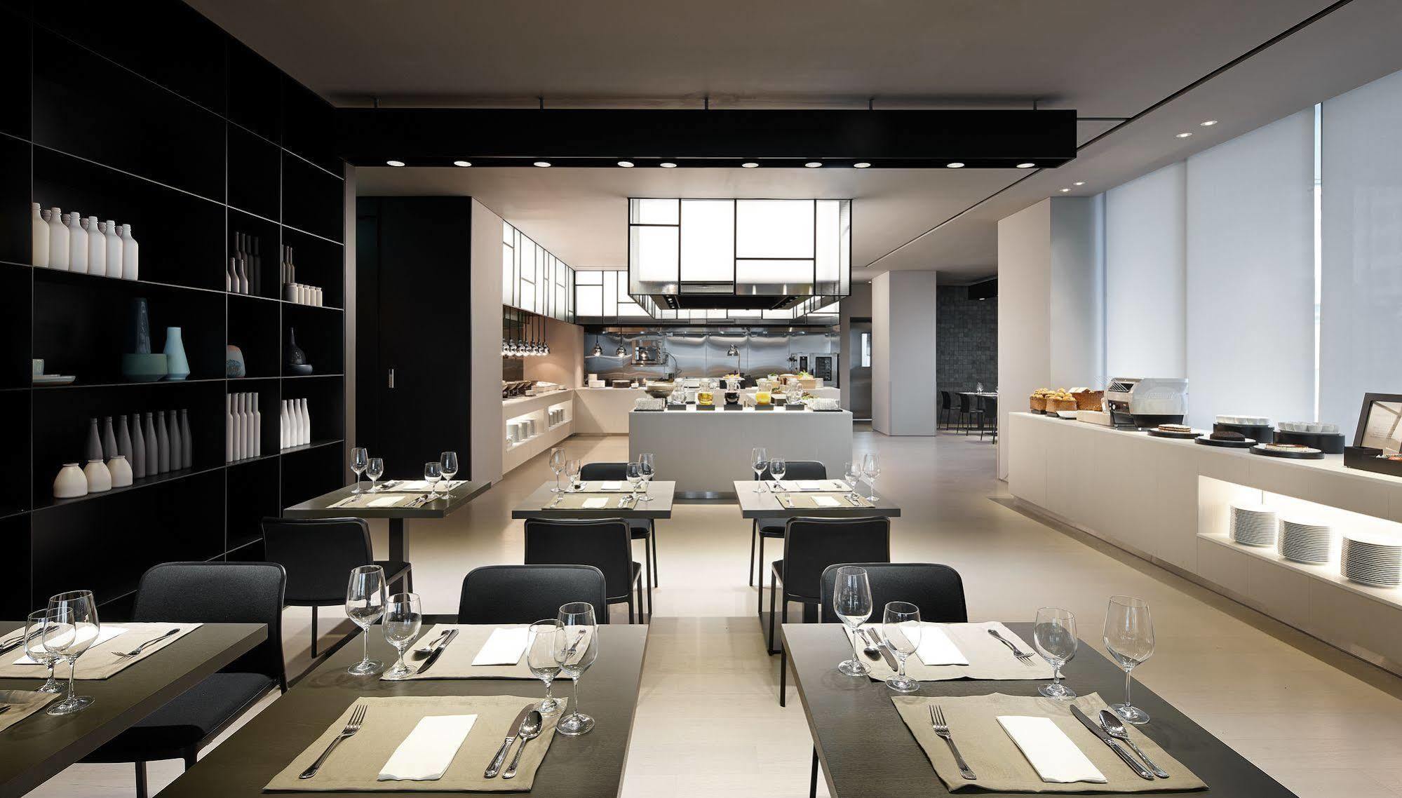 Shilla Seocho Gangnam Station 4* Seoul